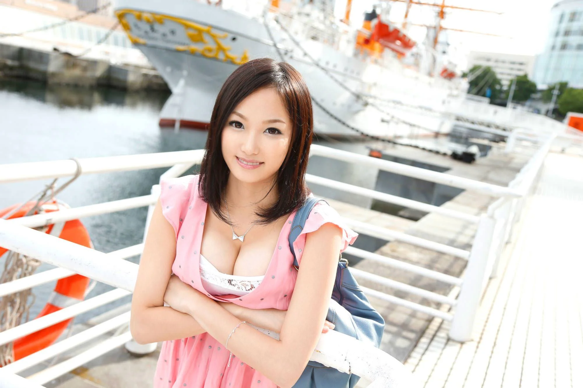 エスカレートするドしろーと娘 236 柚月あい (28)