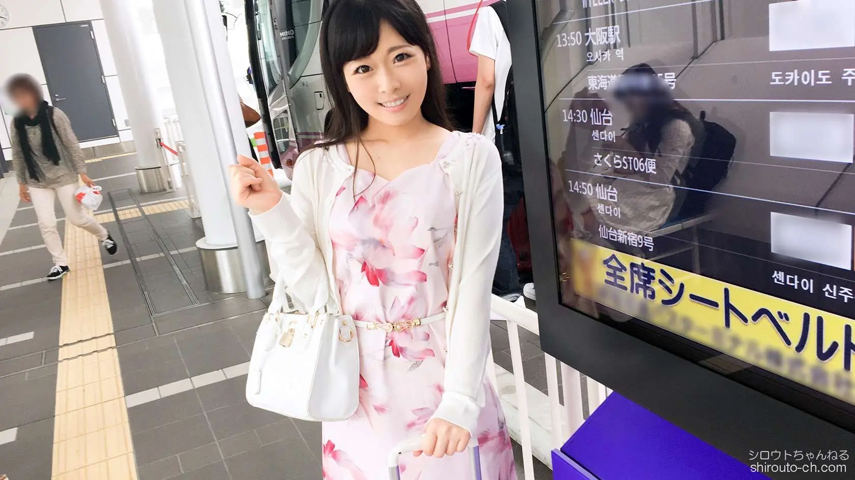 【動画あり】みおり 22歳 アイドル バスターミナルナンパ 03 in 新宿 チームH 200GANA-1063 シロウトTV (3)