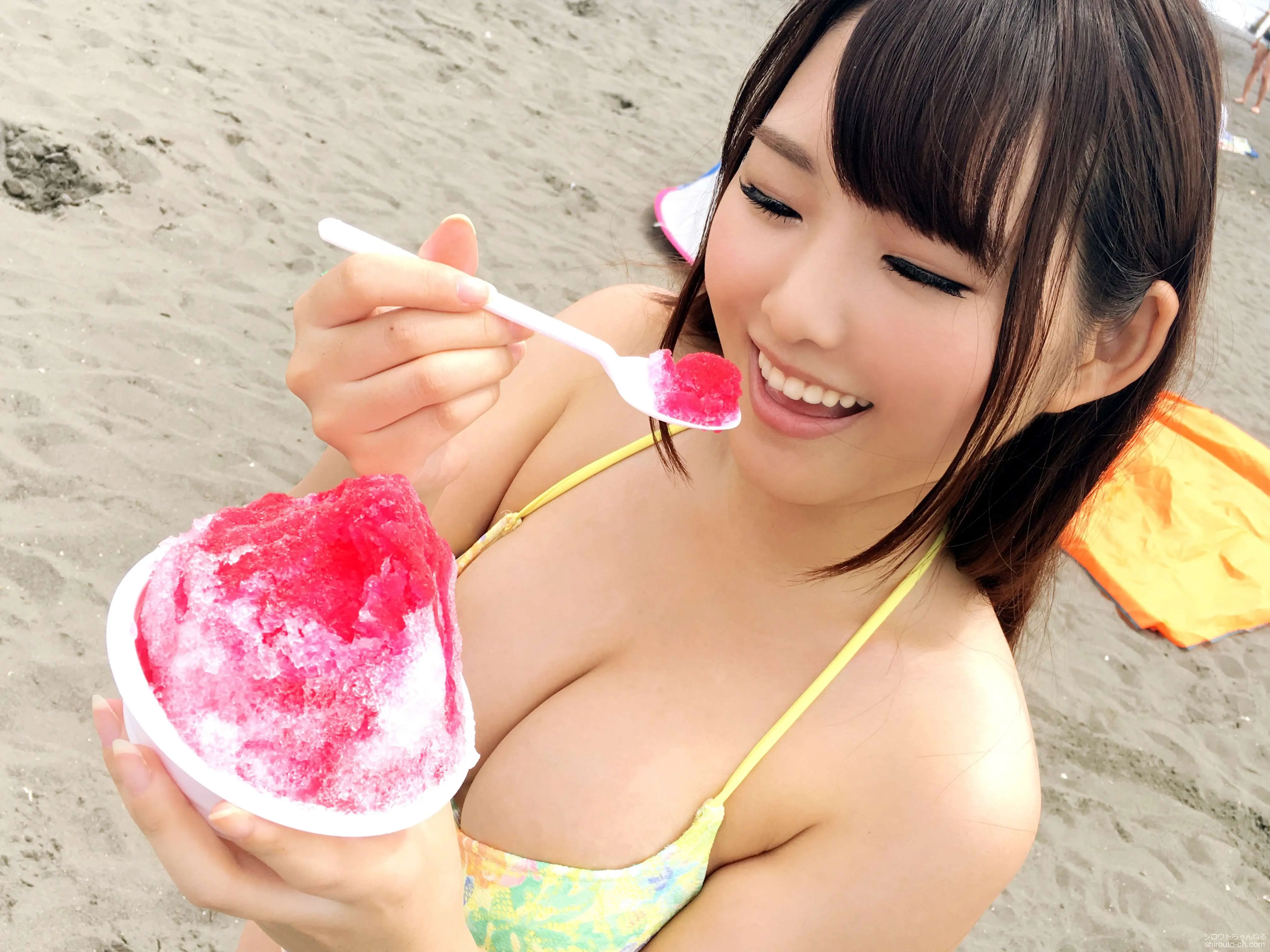 【動画あり】くるみ 20歳 学生 海ナンパ 04 in 湘南 200GANA-1107 シロウトTV (2)
