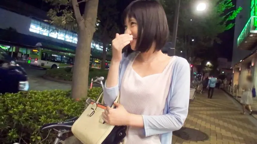 【動画あり】なるせまりか 30歳 番組制作会社のタイムキーパー マジ軟派、初撮。709 in 赤羽 チームN ナンパTV 200GANA-1165 シロウトTV (1)