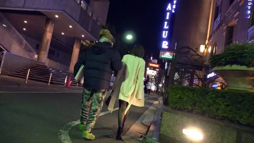 【動画あり】あまねさん 33歳 ナマ好き肉食奥様 街行くセレブ人妻ナンパ プレステージプレミアム 300MIUM-039 シロウトTV (2)