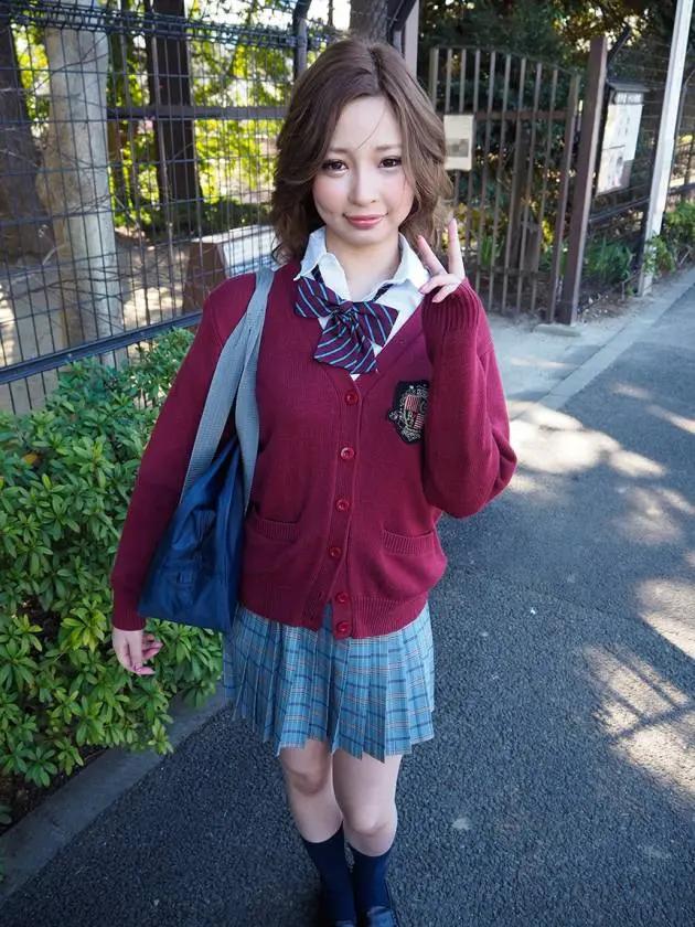 【動画あり】jk なりかちゃん JKBUZZ プレステージプレミアム 300JKZ-002 シロウトTV (1)