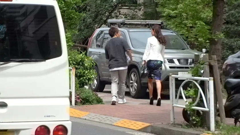 【動画あり】アンナさん 35歳 大人の色気全開奥様 街行くセレブ人妻ナンパ プレステージプレミアム 300MIUM-083 シロウトTV (2)