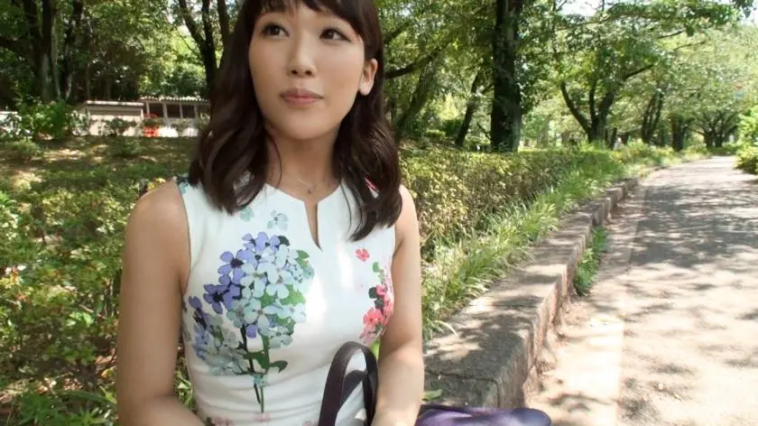 【動画あり】ふみかさん 30歳 フェロモン放出系奥様 街行くセレブ人妻ナンパ プレステージプレミアム 300MIUM-110 シロウトTV (5)