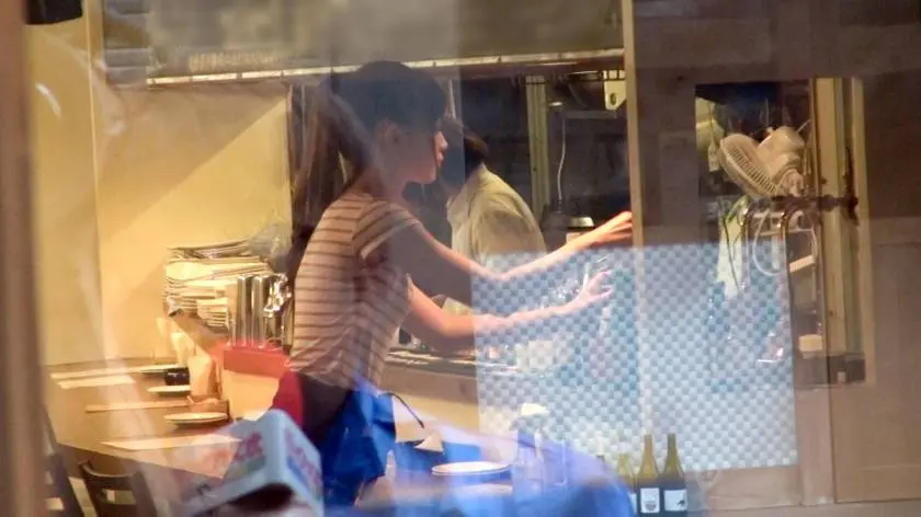 【動画あり】美谷朱里 21歳 カフェ店員 100%完全ガチ交渉！ プレステージプレミアム 300MIUM-096 シロウトTV (2)