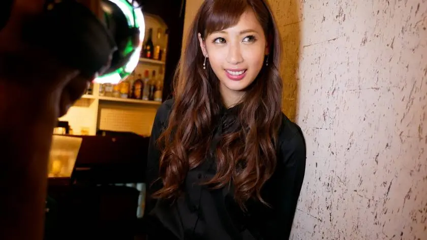 100%完全ガチ交渉！ target.36 なな 20歳 バー店員 300MIUM-148 (4)