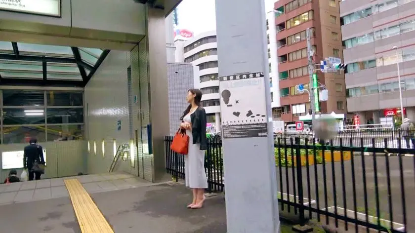 【動画あり】募集ちゃん ～求む。一般素人女性～ ゆりか 24歳 広告代理店営業 261ARA-236 (2)