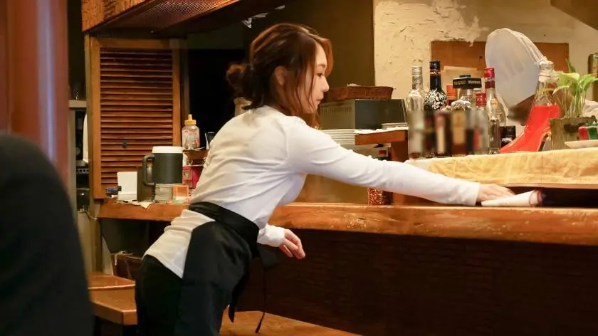 【動画あり】あなたの職場へお伺いします。 Case.03 みさきさん 24歳 旅行代理店勤務 プレステージプレミアム 300MIUM-153 (8)