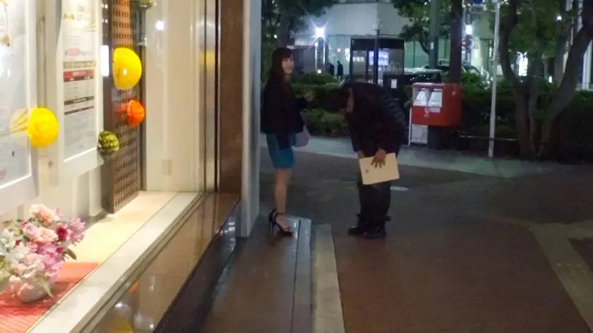 【動画あり】街行くセレブ人妻ナンパ celeb.48 りおさん 24歳 スレンダー美人の若奥様 300MIUM-177 (3)