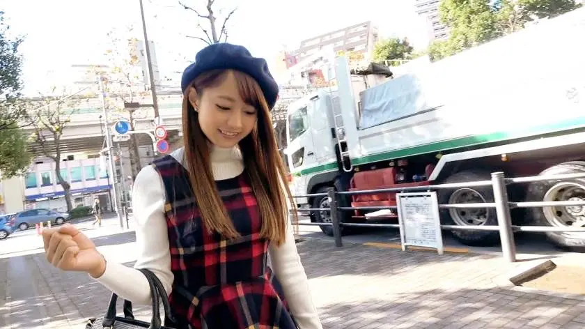 【動画あり】募集ちゃん ～求む。一般素人女性～ みのり 20歳 大学生(経済学部の2年生) 261ARA-257 (1)