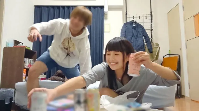【動画あり】百戦錬磨のナンパ師のヤリ部屋で、連れ込みSEX隠し撮り 054 リカ 24歳 人妻 ナンパTV 200GANA-1719 (3)