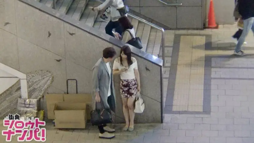 【動画あり】街角シロウトナンパ さとみ 26歳 主婦/営業 300MAAN-233 (1)
