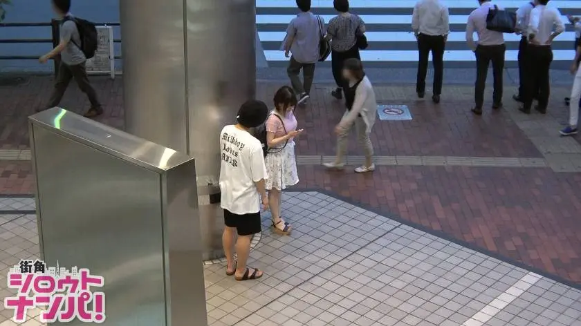 【動画あり】街角シロウトナンパ まこ 大学3年生 300MAAN-243 (2)