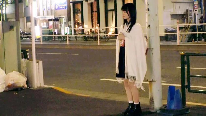 【動画あり】募集ちゃん ～求む。一般素人女性～ まい 19歳 大学生(法学部) 261ARA-343 (1)