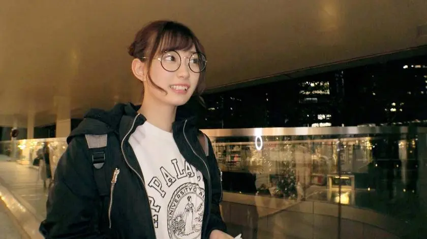 【動画あり】募集ちゃん ～求む。一般素人女性～ あかり 21歳 ケーキ屋(パティシエ見習い) 261ARA-357 (2)