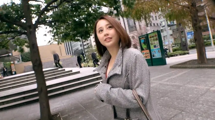 【動画あり】募集ちゃん ～求む。一般素人女性～ まいか 24歳 携帯ショップ店員 261ARA-358 (2)