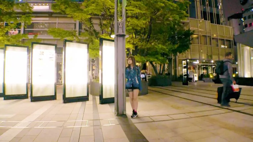 【動画あり】募集ちゃん ～求む。一般素人女性～ れいら 18歳 大工(家業) 261ARA-388 (1)