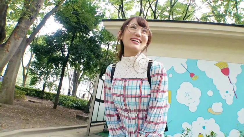 【動画あり】募集ちゃん ～求む。一般素人女性～ みお 20歳 専門学生(ファッション系) 261ARA-411 (2)