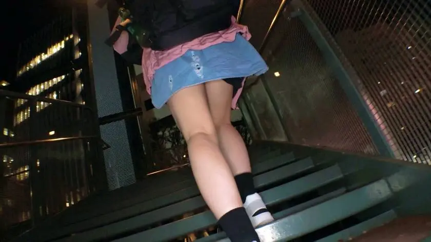 【動画あり】募集ちゃん ～求む。一般素人女性～ あずさ 21歳 百貨店勤務 261ARA-428 (2)
