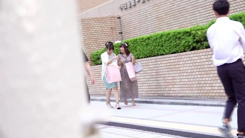 【動画あり】結婚式帰りの女子ナンパ まひろ 326KJN-005 (1)