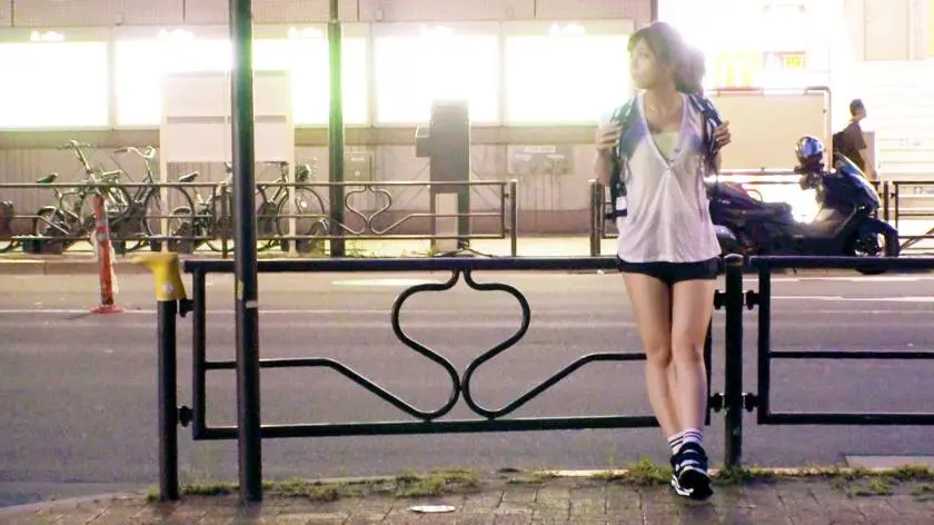 【動画あり】募集ちゃん ～求む。一般素人女性～ あずさ 20歳 アパレル店員 261ARA-442 (1)