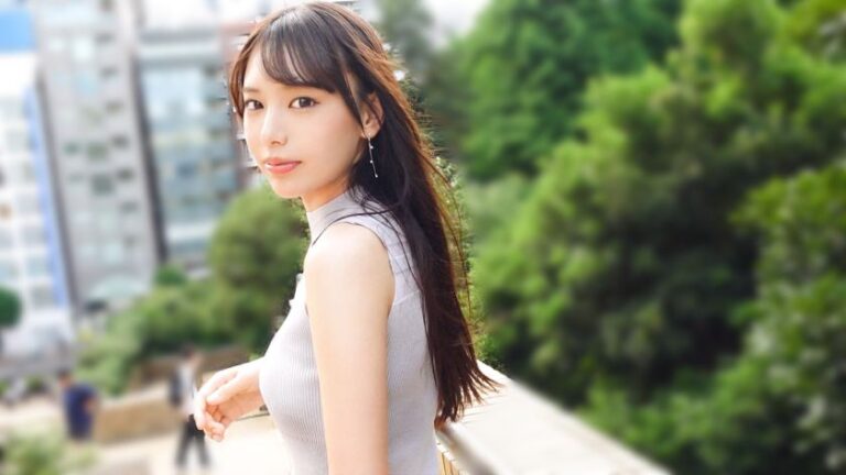 あずさ 21歳 靴下専門店の販売スタッフ 【初撮り】ネットでAV応募→AV体験撮影 SIRO-5601