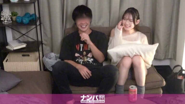 なみ 24歳 アイリスト 百戦錬磨のナンパ師のヤリ部屋で、連れ込みSEX隠し撮り 200GANA-3356