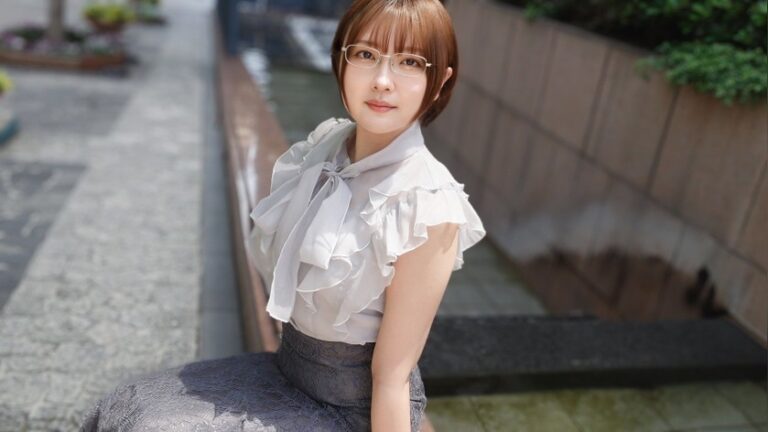 かりな 25歳 調剤薬局受付 【初撮り】ネットでAV応募→AV体験撮影 SIRO-5756